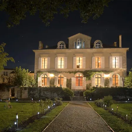 Maison Fontenay-le-comte, 7 Pieces, 12 Personnes - Fr-1-725-3 * 퐁테네이르콩트