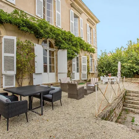 Maison Fontenay-le-comte, 7 Pieces, 12 Personnes - Fr-1-725-3 퐁테네이르콩트